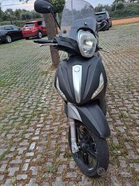 Beverly 350 sport Touring i.e. ABS-ESP