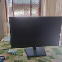 Monitor 32 pollici per pc