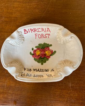 Posacenere souvenir da collezione in ceramica