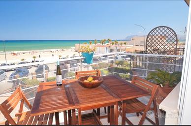 Villa Mirage con vista mare