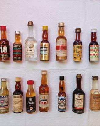 Lotto Collezione 150+ Mignon Bottigliette Vintage.