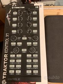 Controller traktor x1