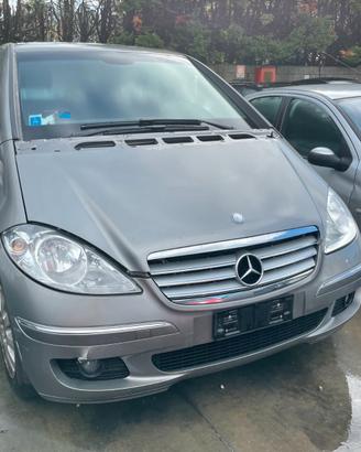 Ricambi usati per Mercedes Classe A 180 CDI 2007