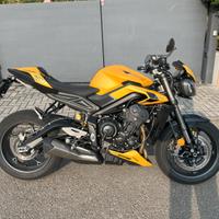 Triumph Street Triple - 2024