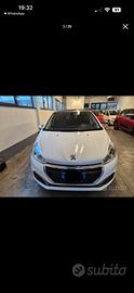 Peugeot 208 BlueHDi 100 5 porte GT Line