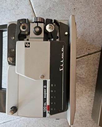 proiettore cinematografico vintage Silma 120 SL