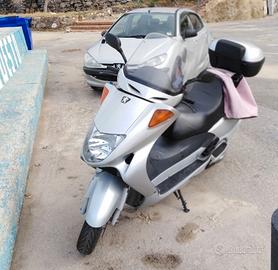Peugeot SV 250