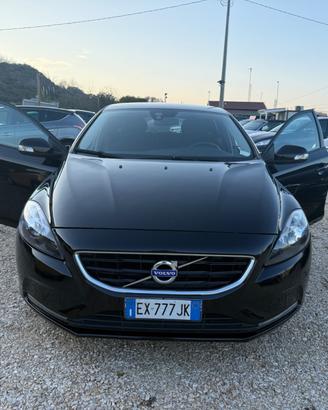 Volvo V40 D2 1.6 DIESEL 15.000 KM MOTORE NUOVO