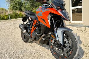 KTM 1290 SUPER DUKE GT FULL