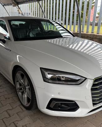 Audi A5 Coupe 40 2.0 tdi Sport quattro 190cv s-tro