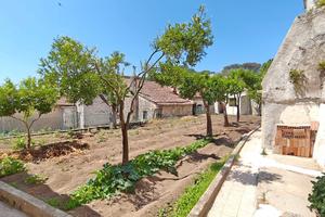 Appartamento con giardino