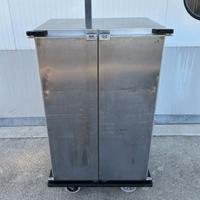 Carrello armadiato porta vassoi in acciaio inox