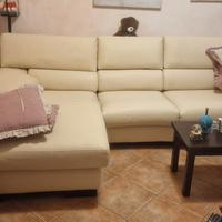 divano in vera pelle 