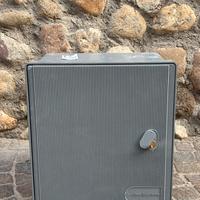 Cassetta 2 contatori Enel-,E Distribuzione