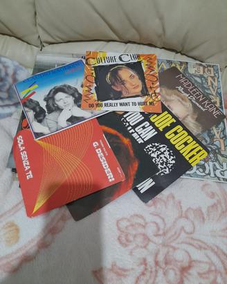 COLLEZIONE DI DISCHI 45 GIRI