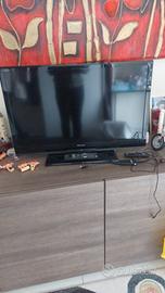 tv scharp 32 pollici