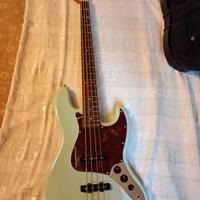 Basso elettrico squier