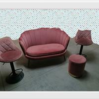 DivanoOrel 135cm in velluto rosa +2 sedie +1 puffo