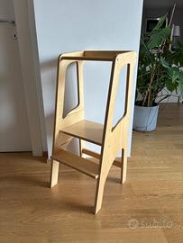 Torre montessoriana learning tower