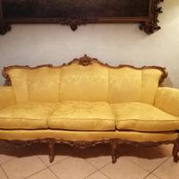 Divano 3 posti in stile