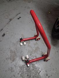 cavalletto da officina per moto