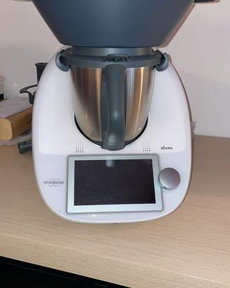 Bimby TM6 NUOVO MAI UTILIZZATO