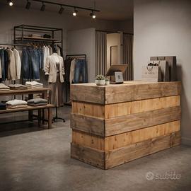 banco registratore cassa legno arredo allestimento