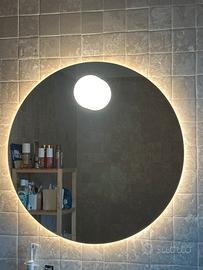 Specchio con luci led