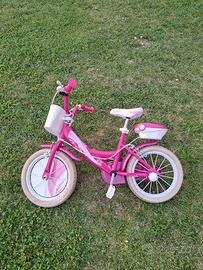 Bicicletta bambina rosa con cestino