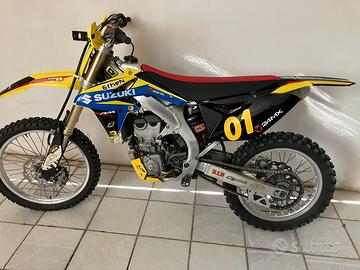 Rmz 450 cross