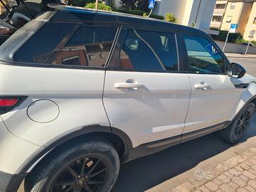 range rover evoque 