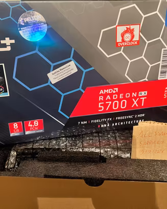 SAPPHIRE Nitro plus rx 5700 xt perfetta