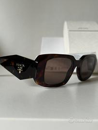Occhiali prada