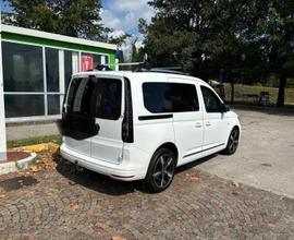 VOLKSWAGEN Caddy 3ªs. Tour. 1ª - 2022