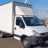 Iveco daily 35c11 con cassa