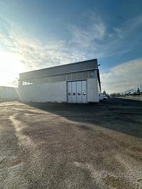 Capannone Industriale Frosinone 1700mq eroporto