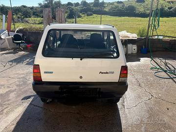 Fiat panda 750