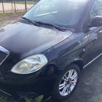 Lancia ypsion