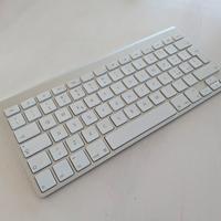 Apple keyboard