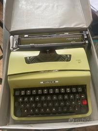 Macchina da scrivere