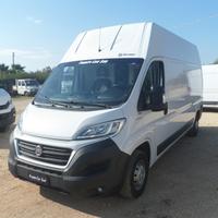 Fiat Ducato furgone lungo tetto alto