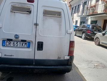 Furgone scudo coibentato