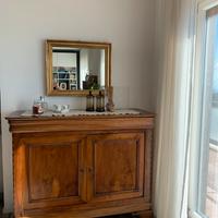 Credenza antica