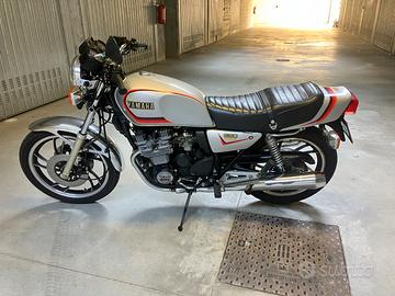 YAMAHA XJ 550 ASI 1985