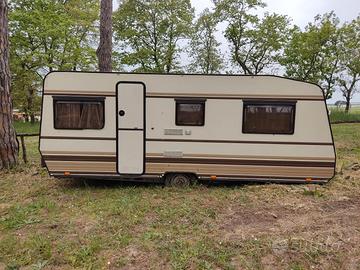 Roulotte Dethleffs Rally Nomad