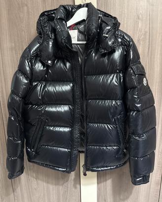 Moncler maya