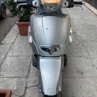 Ricambi Aprilia Scarabeo ligth 250