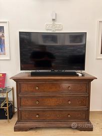 Cassettone in legno massello stile classico