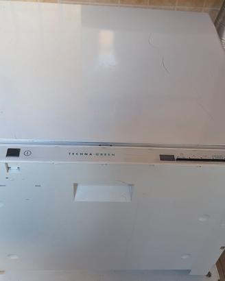 Lavastoviglie 6 coperti compatta REX Electrolux