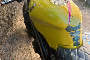 Honda ntv Revere 650 del 1990